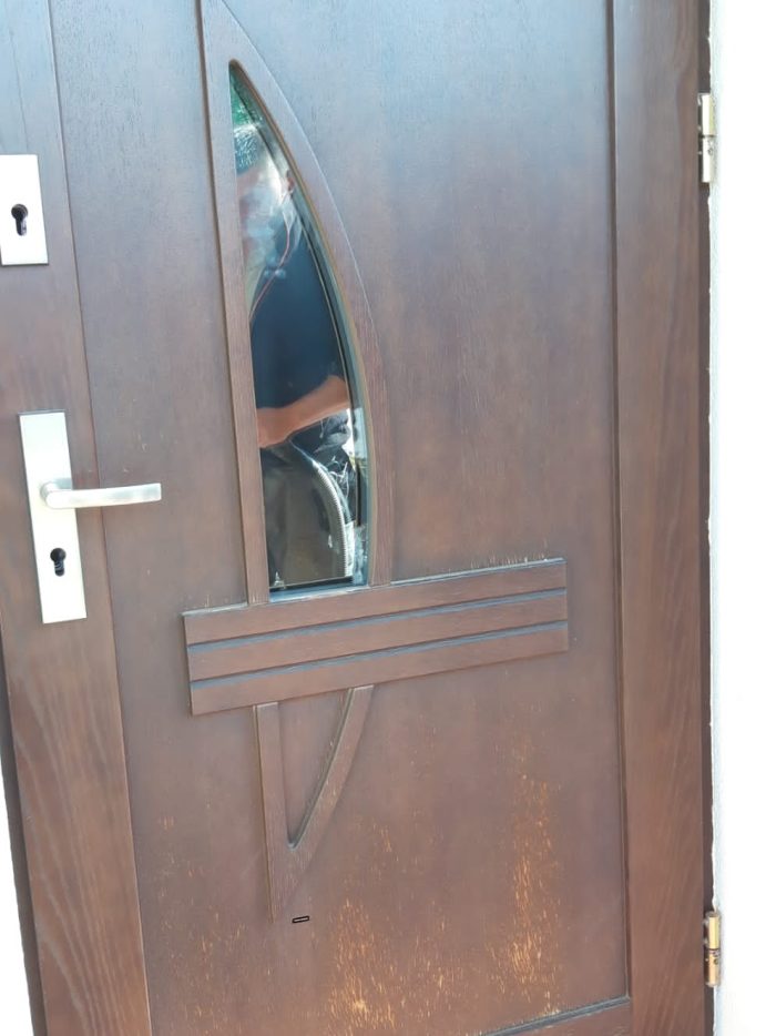 drzwi drewniane renowacja